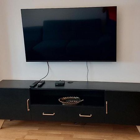 Апартаменты Kej Danube Lux Free Garage Нови-Сад Экстерьер фото